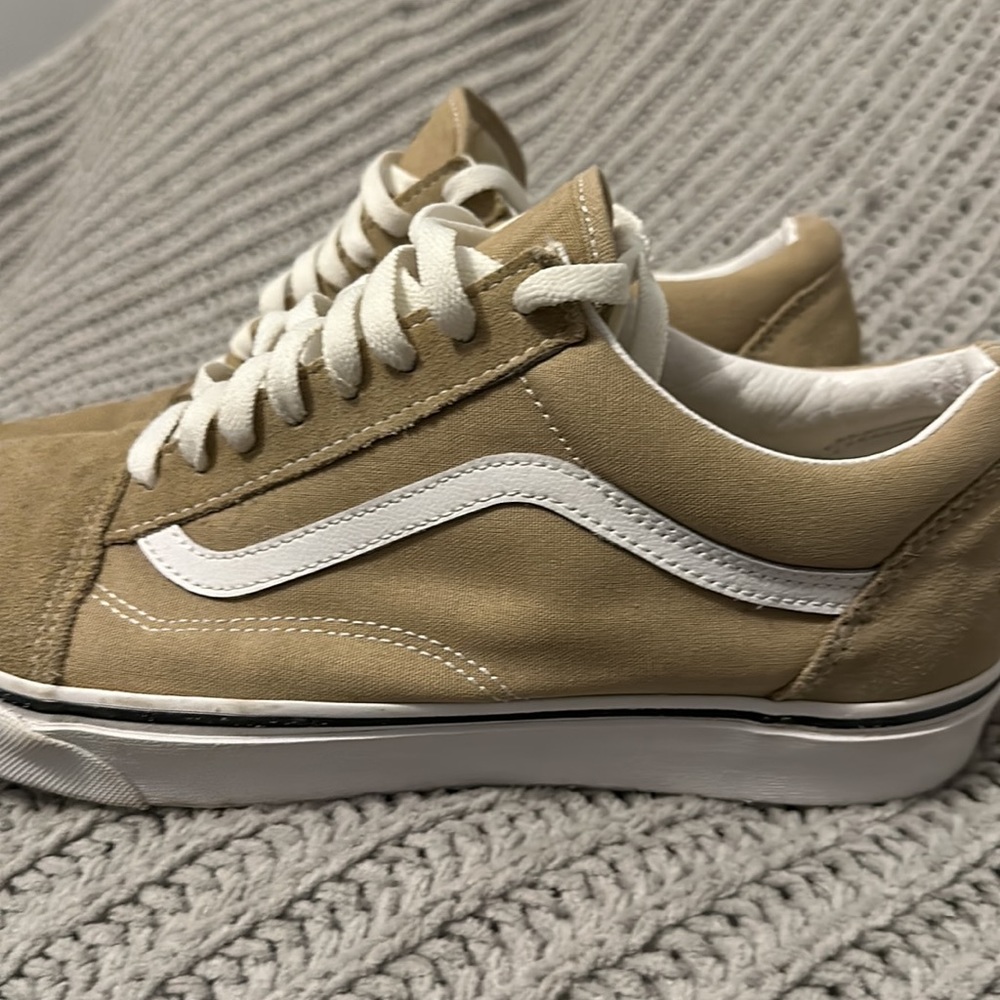 VANS old skool dark sand color size 11.5